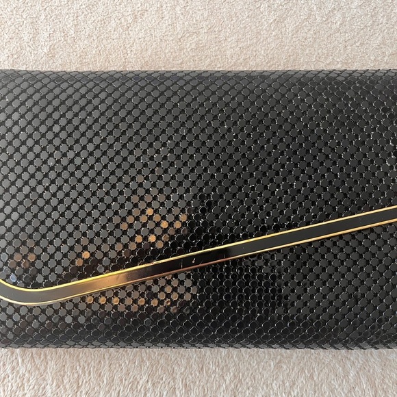 Vintage 80s Black Mesh Evening Clutch with Gold Trim - Picture 13 of 16